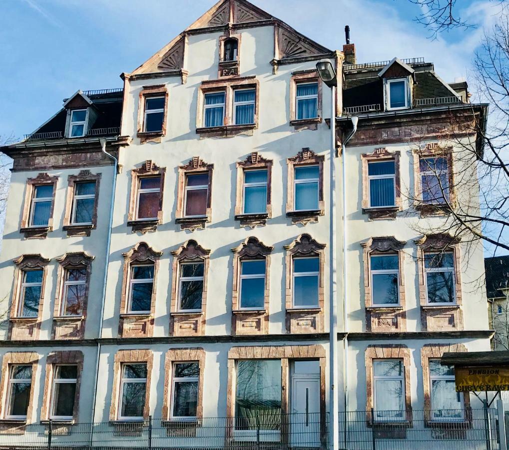Pension Chevermeto Chemnitz Exterior photo
